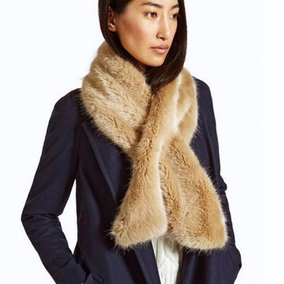 🍒NEW🍒 TED BAKER FAUX FUR SCARF - Picture 2 of 4